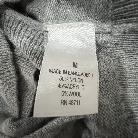 Ophelia Roe Women's Sweater Collar Sz M Cropped  Fine Wool Blend Soft Gray Chick - Picture 8 of 11